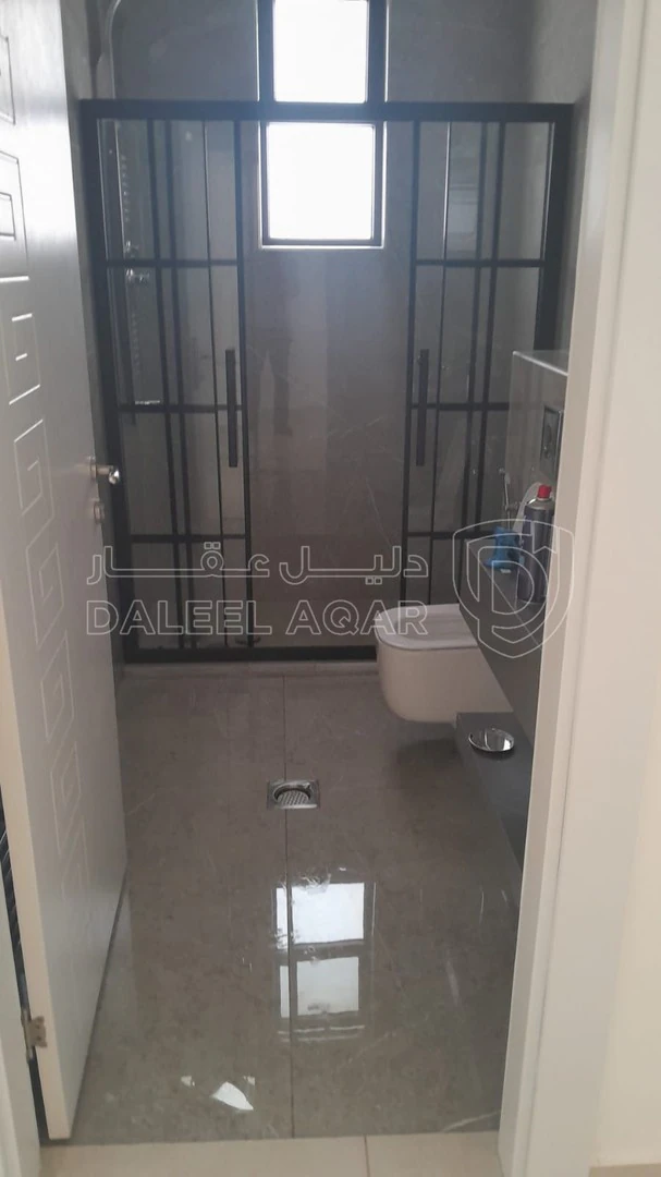 شقة في اراضي شمال عمان - 109,999 دأ - صورة 1
